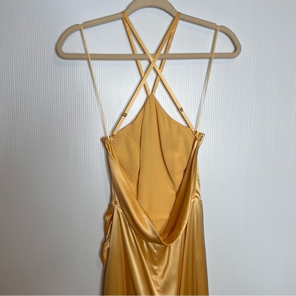 NWT REFORMATION Myla Silk Dress in Sunshine. Size 2 - Picture 9 of 14